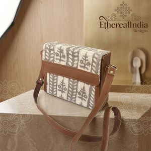 Handmade Beige Block Print Sling Bag Cotton <b>Rug</b> Crossbody with Rexine Strap <b>Boho</b> Purse - Product Image 2