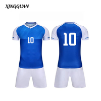 Uniformes de Fútbol Personalizados de Alta Calidad 100% Poliéster Sublimado para Niños, Conjuntos de Uniformes de Fútbol Rosa para Jóvenes