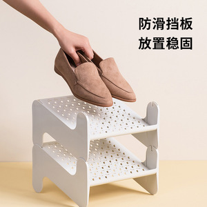 Étagère à chaussures pliable Xinzao à 2 niveaux, organisateur de rangement gain de place pour placard et chambre, blanc et jaune - Product Image 3