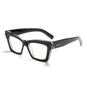 Gafas con Bloqueo de Luz Azul Grey Jack Square K048OP, Montura TR Extra Ancha, Gafas Ópticas para Mujer - Product Image 3