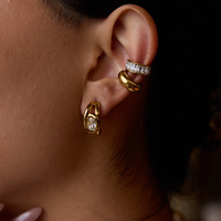 Boucles d'oreilles en vrac en acier inoxydable 316L plaqué or PVD 18 carats avec zircone cubique multicolore, clous d'oreilles délicats pour femmes, bijoux de mode