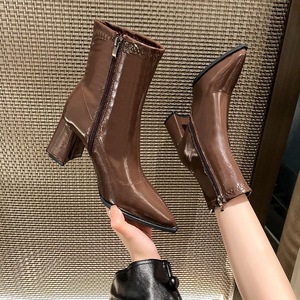 Stivaletti da <span class=keywords><strong>Donna</strong></span> con Tacco Alto a Blocco in Pelle Marrone a Punta Vendita all'Ingrosso per Feste e Uso Quotidiano - Product Image 2