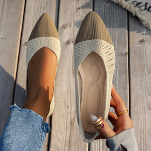 Nuove scarpe basse superiori in maglia 2025 alla moda e comode da <span class=keywords><strong>donna</strong></span> traspiranti leggere per calzature alla moda Casual di tutti i giorni - Product Image 5