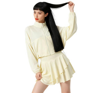 Set da Tennis Fitness sportivo per donna giacca traspirante con cerniera e gonna a pieghe abbigliamento sportivo personalizzato Yoga - Product Image 5