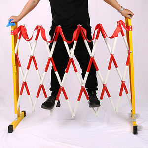 Recinzione di Sicurezza Elettrica per Cantieri - Barriera Protettiva Mobile Estensibile in Fibra di Vetro Isolante Portatile - Product Image 4