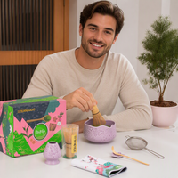 Ensemble de thé en porcelaine rose écologique 7 pièces avec cuillère en bambou, bol Chawan et logo personnalisé – Coffret cadeau pour usine