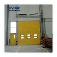 Puerta de panel sándwich de chapa galvanizada motorizada Puerta seccional industrial de seguridad para garaje
