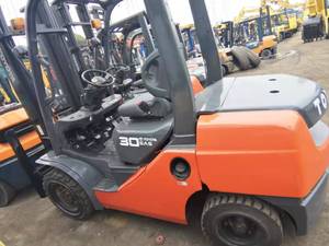 รถยกมือสอง TOYOTA FD30 ลดราคาพิเศษ ขายด่วน เครื่องจักรกลหนักสำหรับงานดิน - Product Image 6