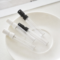 Atomiseur de parfum en verre de 1,5 ml, 2 ml, 2,5 ml pour échantillons de voyage, vaporisateur à fine brume, OEM, étiquette privée, emballage personnalisé