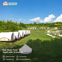 Grande tente de glamping de style voile, tente en toile isolée résistante aux intempéries pour village de vacances et camping