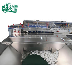 Marqueur laser UV pour codes QR, ligne de production automatisée avec caméra CCD pour le traitement automatique des bouchons de bouteilles de lait - Product Image 5