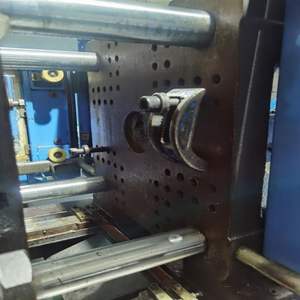 Fabrika Haitian 60 ton 90 ton plastik enjeksiyon makinesi, ikinci el enjeksiyon makinesi kullanıyor - Product Image 3