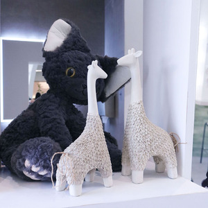 Wholesale Abstract Figurines Nordic Deer Contemporary Sculptures <strong>Art</strong> Home Decor Decorative <strong>Objects</strong> for Living Room Office Decor - Product Image 2