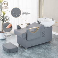 Chaise de lavage portable ergonomique moderne en cuir synthétique noir avec accoudoirs et bassin en céramique pour salon de coiffure, spa et institut de beauté - Offre Spéciale