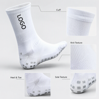 Chaussettes de football personnalisées en faux daim floqué avec coussinets antidérapants pour l'entraînement au football