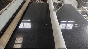 Đánh bóng Gương đen đá thạch anh đen Galaxy <span class=keywords><strong>Sparkle</strong></span> giá bán buôn đá cẩm thạch nhân tạo trở lại Galaxy thạch anh <span class=keywords><strong>Countertop</strong></span> - Product Image 4
