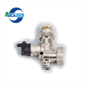 Automatische Temperatuurregeling Van Het Onder Druk Staande Energiebesparende Systeem Van De In Huis Gemonteerde Watercollector In De Geothermische Mix - Product Image 4