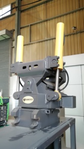 Maßgefertigte Bagger-Schnellwechsler mit Neigungsrotatoren Schnellkupplung Neig- und Dreh-Schnellwechsler - Product Image 2