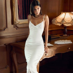 Elegante Vestido Largo de Encaje Transpirable con Tirantes Finos para Mujer, Vestido de Verano Sofisticado con Cintura Natural - Product Image 3