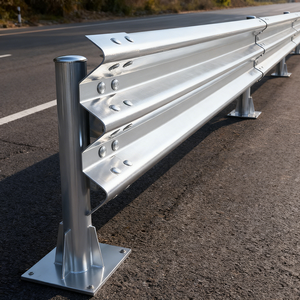 Barrière de sécurité routière en acier avec poteau vertical en métal galvanisé, barrières de circulation, sécurité extérieure, véhicule anti-collision - Product Image 3