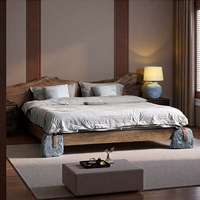 Cadre de lit double en bois massif de chêne sculpté à la main, style Wabi-sabi, design inspiré des troncs vieillis, origine chinoise, pierre et bois