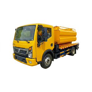 Camion aspirateur Dongfeng D6 avec réservoir de 6 m³ pour aspiration des eaux usées et des excréments, dragage de canalisations haute pression, exportation d'usine - Product Image 1