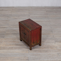 Table de chevet traditionnelle antique en bois massif, faite à la main, écologique, finition laquée rouge vieillie, avec décorations circulaires sculptées, double porte