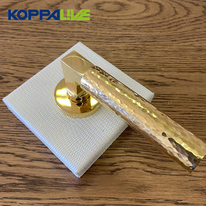 Koppalive hiện đại PVD vàng brass cửa xử lý nội thất leverset búa đoạn riêng tư lever với <span class=keywords><strong>Rosette</strong></span> cho cải thiện nhà - Product Image 3