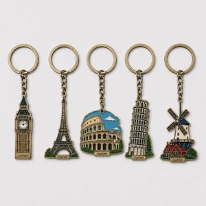 Llaveros Personalizados al por Mayor con Diseños de Construcción Clásica, Llaveros Retro de Arquitectura Europea, Recuerdo de Viaje - Product Image 1