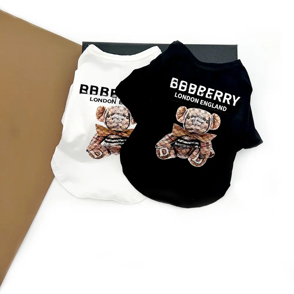 Vente en gros de vêtements pour animaux de compagnie, tendance de luxe printemps été vêtements printemps été ours imprimé chat T-Shirts
