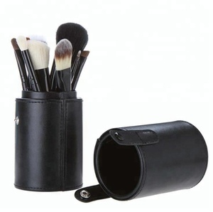 Logo personnalisé Ensemble de pinceaux de maquillage 12 pièces avec poudre Kabuki et fond de teint mélange poils d'animaux pour le visage - Product Image 6