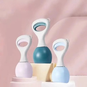 Pala portátil de plástico respetuosa con el medio ambiente para perros, mango corto irrompible, fácil de limpiar, pala antiadherente para caca para perros y gatos - Product Image 2