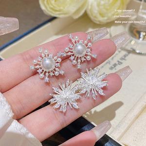 Silver Needle Super Fairy Snowflake Pearl Stud <b>Earrings</b> for Women Minority Design New Popular High-grade Luxury Ear Jewelry - Product Image 6