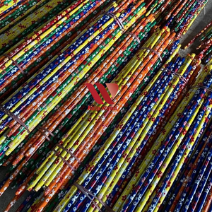 Palos de fregona de madera de PVC recubiertos de hilo italiano con flores de colores, venta al por mayor, manijas de escoba vietnamitas, escobas recogedoras - Product Image 1