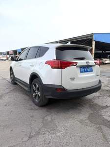 <span class=keywords><strong>Toyota</strong></span> <span class=keywords><strong>RAV4</strong></span> 2015 con pneumatici R17, cambio automatico, guida a sinistra, interni scuri, sedili in pelle, portapacchi in lega di alluminio - Product Image 2