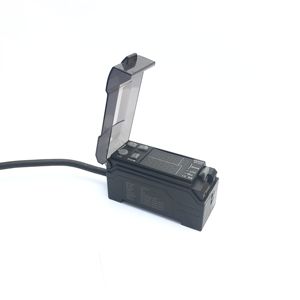 Sensor óptico avanzado para reconocimiento de color de alta precisión Rendimiento mejorado Fuente de luz LED RGB de <span class=keywords><strong>4</strong></span> canales 12-24V CC - Product Image 4