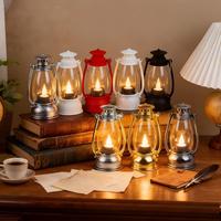 Lanterne LED vintage rétro en plastique style huile, lumière chaude sans flamme, portable, à suspendre, pour intérieur, Noël, Halloween, maison, jardin