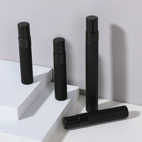 En gros 10ml Portable Échantillon Parfum Vaporisateur Vide Mat Noir Vaporisateur En Verre pour Emballage Cosmétique