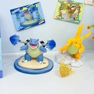 Figurines en résine authentiques de la série Pokémon, moments de bataille, Charizard et Venusaur, décoration tendance pour le bureau et la maison - Product Image 4