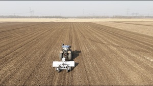 Niveladora de Terreno Agrícola con Láser, Precio de Fábrica Runtu China, con Sistema Hidráulico y Pala Telescópica - Product Image 3