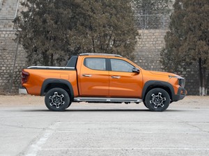 Changan Hunter 2025: <span class=keywords><strong>Pickup</strong></span> di Lusso a 4 Porte e 5 Posti, 4WD con Autonomia Estesa e Prestazioni Eccellenti - Product Image 4