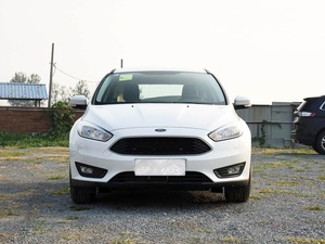 Auto Usata Economica Ford <span class=keywords><strong>Focus</strong></span> <span class=keywords><strong>2017</strong></span> 1.6L Automatica Benzina Berlina Guida a Sinistra Basso Chilometraggio Auto Familiare in Vendita - Product Image 3
