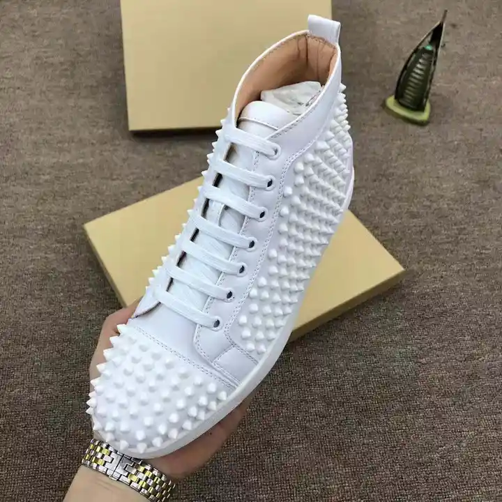 2019 Luxury Sneaker Red Bottom Shoes Designer Brand Flats 100% Genuine  Leather Studded Spikes Men Trainer - China Men Trainer and Sneakers price |  Made-in-China.com