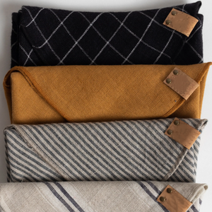 شعار مخصص الكلب عيد ميلاد باندانا طوق الخريف شخصية الكلب باندانا وشاح الحيوانات الأليفة - Product Image 4