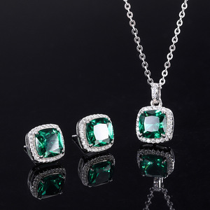 Simulado Emerald S925 Prata Colar Brincos <span class=keywords><strong>Set</strong></span> CZ Full Pave Configuração Arredondado Quadrado para Casamento ou Festa - Product Image 1
