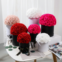 Boîte de roses éternelles de luxe personnalisées avec logo imprimé en sérigraphie, roses préservées au toucher réel, roses éternelles pour la Saint-Valentin