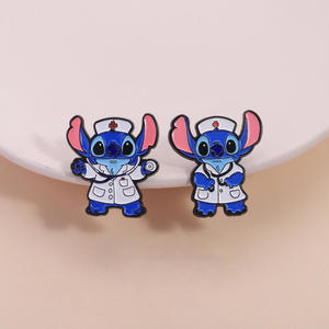 Broche de Aleación de Zinc con Diseño de Cachorro Azul de Anime, Pin de Enfermera y Doctor de Dibujos Animados, Accesorio para Ropa, Insignia de Nicho - Product Image 2