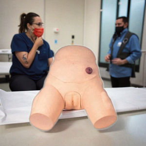 उच्च गुणवत्ता वाली महिला मूत्रमार्ग नर्सिंग मॉडल नए pvc मूत्रमार्ग कैथोलिकरण सिम्युलेटर प्लास्टिक से बना - Product Image 6