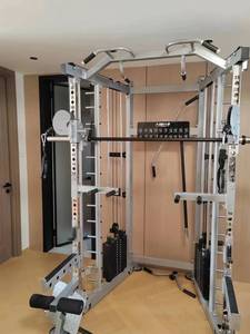Máquina de Gimnasio Multifuncional para el Hogar: Smith Machine, Rack de Sentadillas y Cable Crossover Todo en Uno - Product Image 2