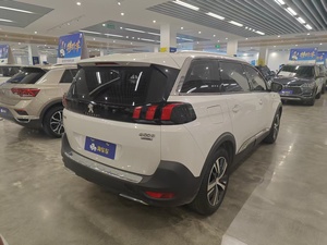 Vente en gros de Peugeot <span class=keywords><strong>5008</strong></span> d'<span class=keywords><strong>occasion</strong></span> 2017, SUV 7 places, automatique, <span class=keywords><strong>essence</strong></span>, conduite à gauche, pour l'exportation - Product Image 2